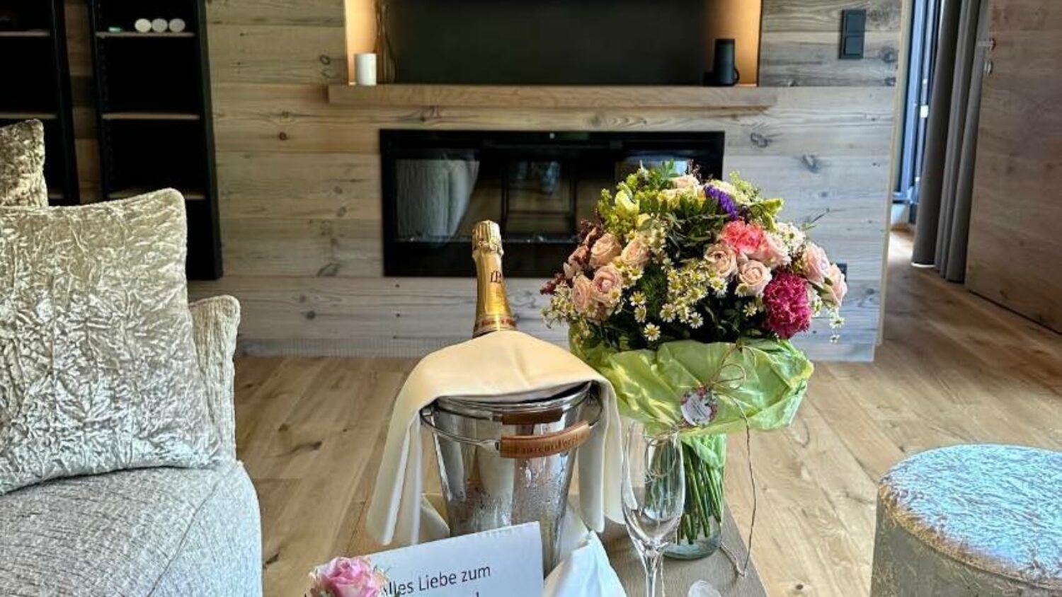 Luxus-Chalet am Arlberg in Österreich mieten - Feiern in den Bergen - Geburtstag - Jubiläum - Hochzeit
