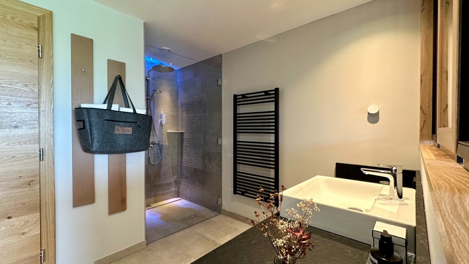 Alpen-Chalet in Österreich - Badezimmer im Chalet