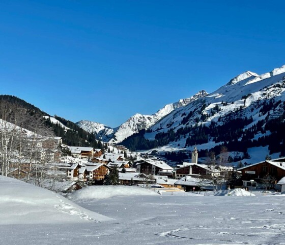 Lech am Arlberg - Austria - das schönste Skigebiet von Dezember bis April schneesicher - traumhafte Skipisten - moderne Liftanlagen