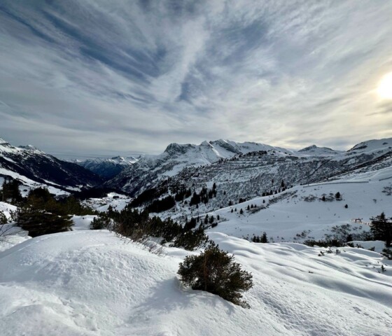 Das schönste und schneesichere Skigebiet am Arlberg in Österreich - traumhafte Pisten für Anfänger und Profi Skifahrer