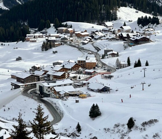 Warth am Arlberg - Austria - Schneesicheres Skigebiet von Dezember bis April - einzigartige Pisten