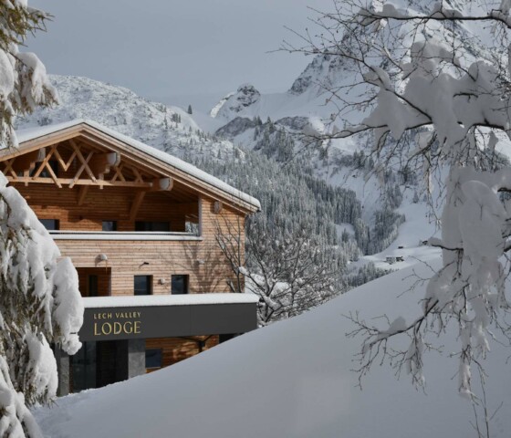 Berg-Chalet in Österreich mieten - traumhafte Lage direkt im Skigebiet - 50 m zu Skilift - die schönsten Chalets in Österreich