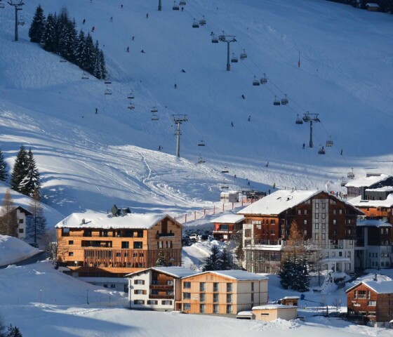 Arlberg Österreich - Skigebiet in Warth am Arlberg - die schönsten Skipisten in Österreich - einzigartig für Familien